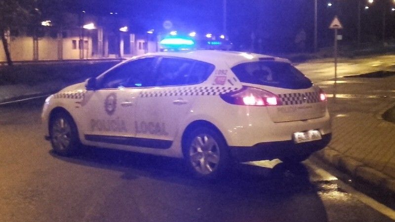 Detenido en Ayamonte por saltarse el confinamiento para forzar un vehículo y robar varias pertenencias de su interior