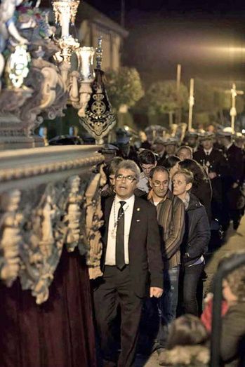 El runrún: La versión más dinámica y onubense del ‘Resistiré’