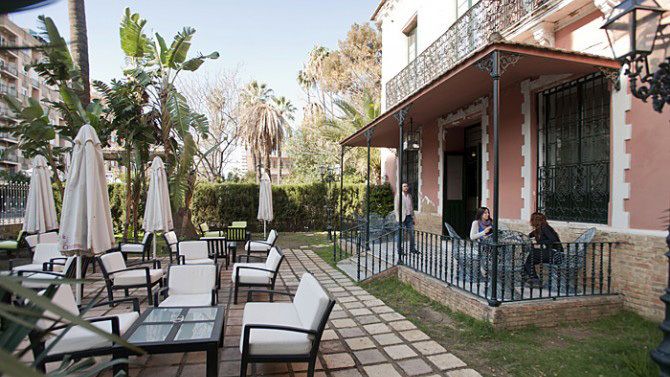 'Huelva te mira' exigirá responsabilidades tras el incendio en La Casona