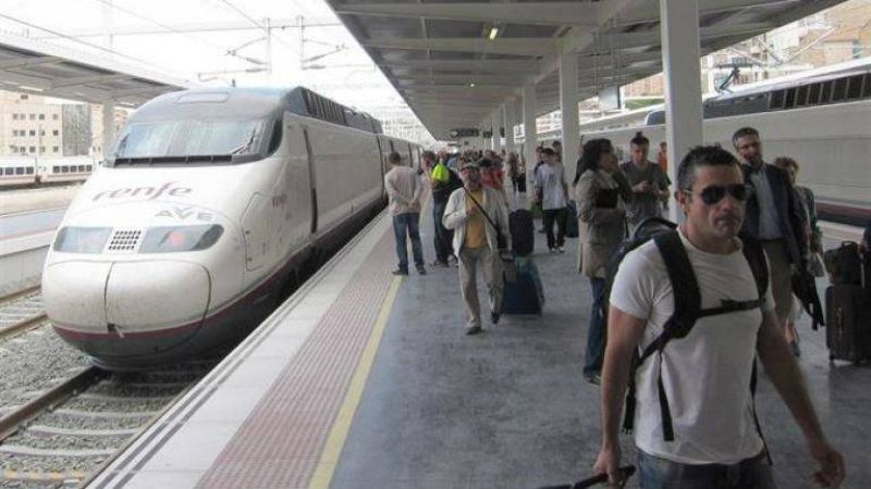La Policía Nacional vigilará en las estaciones de tren que sólo se viaje por las causas que están permitidas
