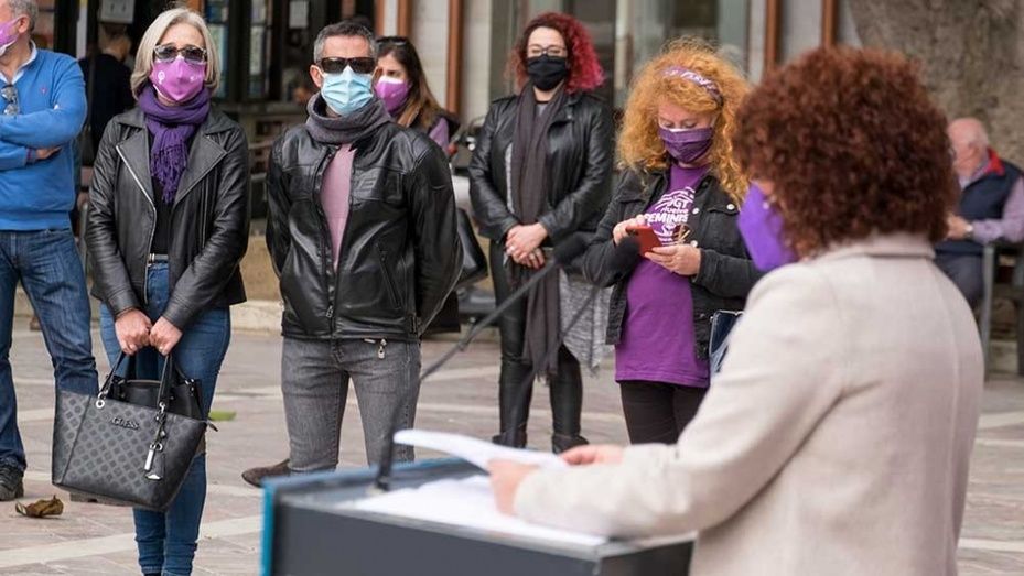 El Manifiesto 8M 2021 o cómo lograr que las mujeres pasen de la obligación de cuidar al derecho a ser cuidadas