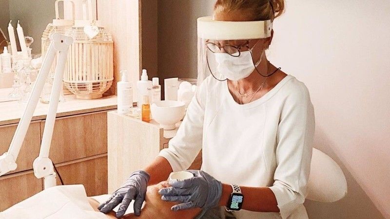El sector de la estética quiere ser considerado esencial, como las peluquerías, para evitar su cierre en las sucesivas olas
