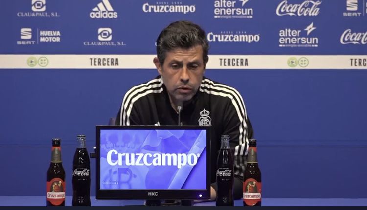 Alberto Gallego: “Pase lo que pase, el Recre va a conseguir el ascenso, y el Cartaya, la permanencia”