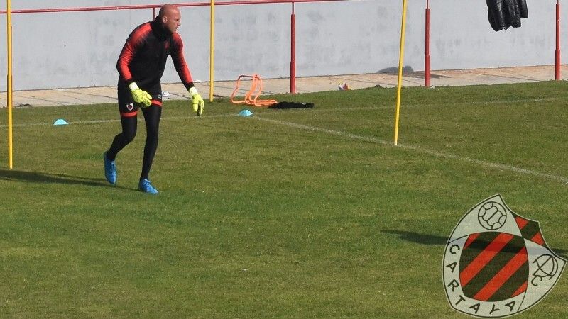 El Cartaya, un punto más cerca de la permanencia (0-0)
