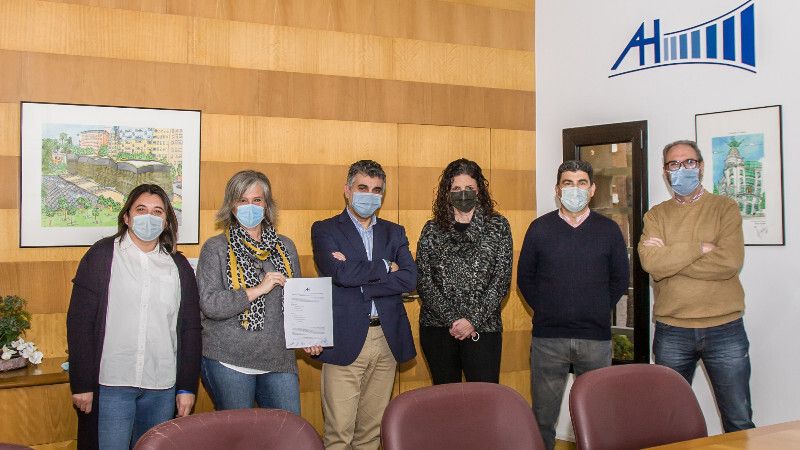 Aguas de Huelva suscribe su III Plan de Igualdad para 'evitar la discriminación' en su plantilla