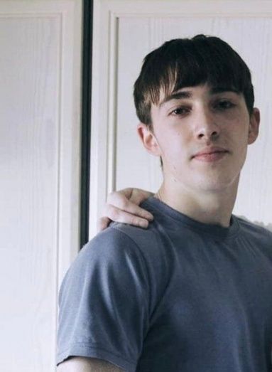 Buscan a un joven desaparecido en Jabugo