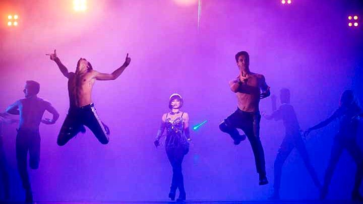 El musical 'El Guardaespaldas' ofrece seis funciones de jueves a domingo en la Casa Colón