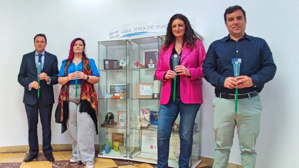 Pluviómetros para medir la solidaridad de los onubenses