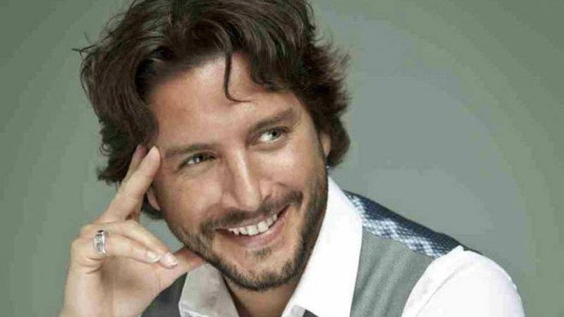 Manuel Carrasco cuelga el cartel de 'no hay billetes' para su concierto en Madrid