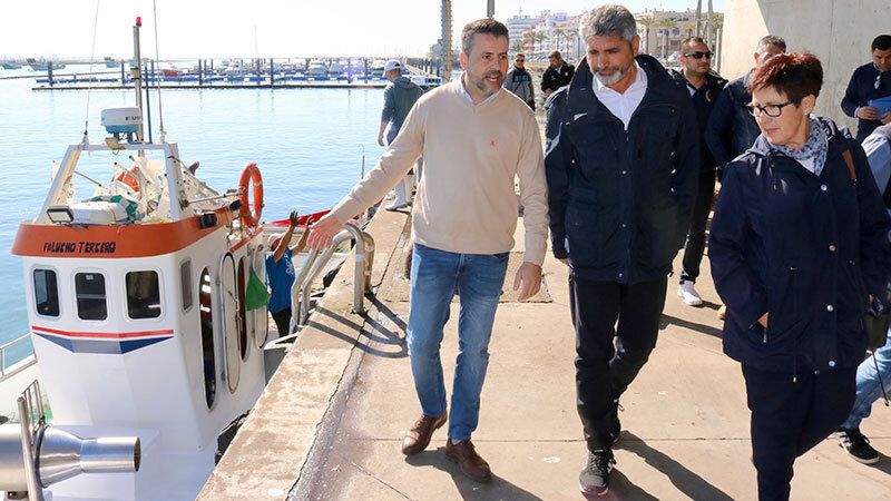 Cortés pide el voto de los pescadores para hacer un 'frente común' que defienda al sector en Europa