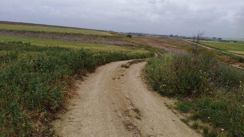 Denuncian la desaparición de un joven de La Orden tras encontrar quemado su coche cerca del cementerio