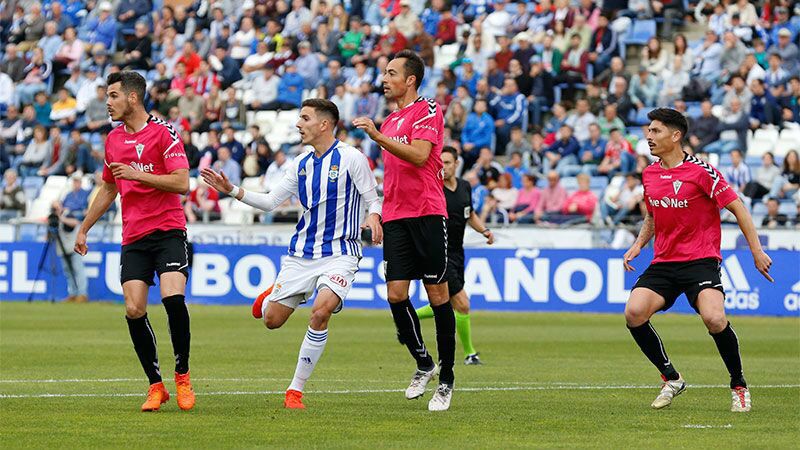 Jugar el 'play-off' prácticamente le garantizaría al Recre no pagar ninguna penalización por Ródenas