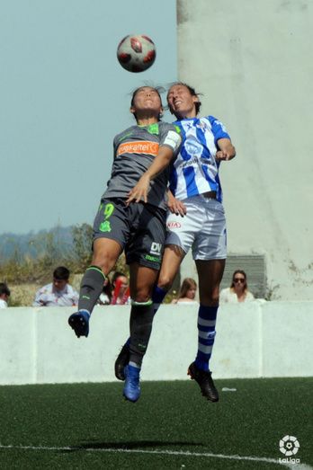 El Sporting empata con la Real y se jugará la salvación en una final con el Espanyol