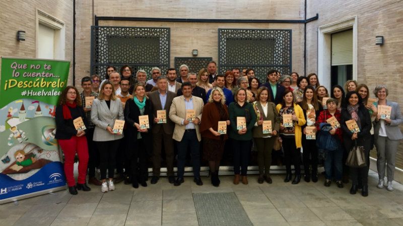 La campaña de lectura infantil y juvenil #Huelvalee+ llega a 29 municipios onubenses