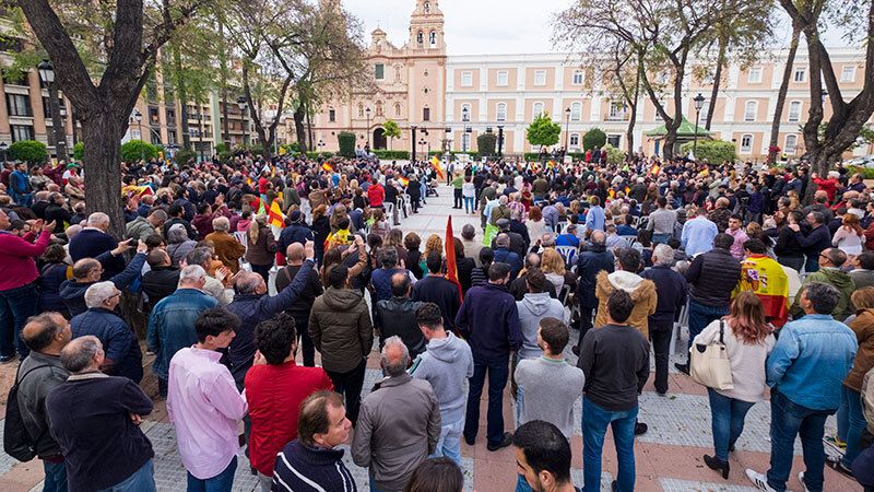 VOX vuelve a llenar en La Merced