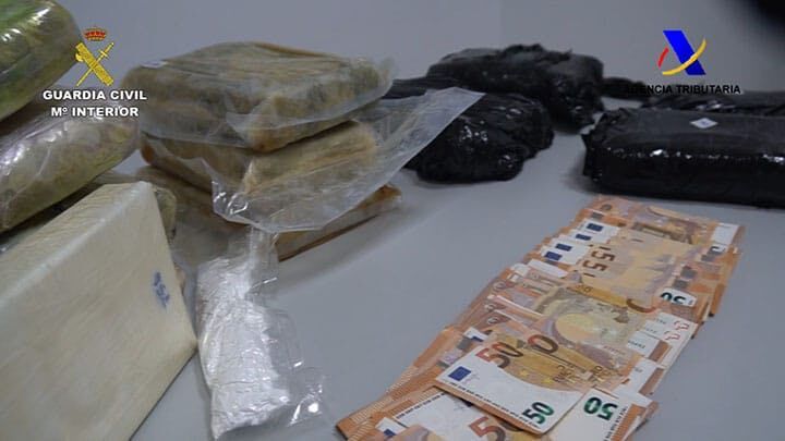 Intervienen 18 kilos de cocaína ocultos en un coche que pretendía tomar el ferry a Canarias
