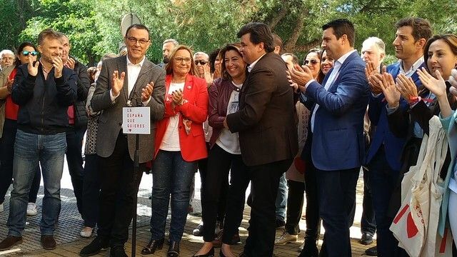 Susana Díaz pide ir masivamente a votar para no dejar el país 'en manos de una derecha egoísta e insolidaria'