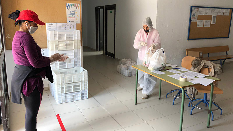 Amplían la garantía alimentaria a otros 800 alumnos onubenses en riesgo de exclusión