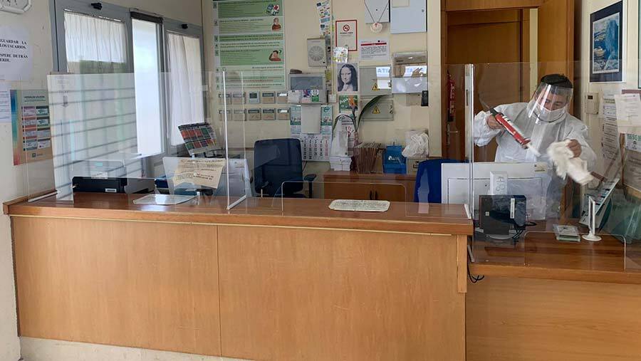 CSIF asegura que las contrataciones del SAS en Huelva son un 41% menos de lo que se ha anunciado