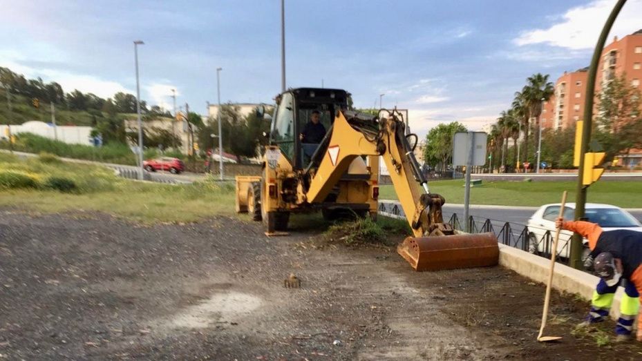 Habilitan una zona de 70 aparcamientos para los vecinos del Carmen mientras se ejecutan las obras de la barriada