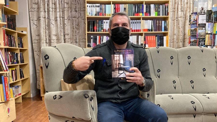 Regalamos 10 libros de 'La persiana rota'