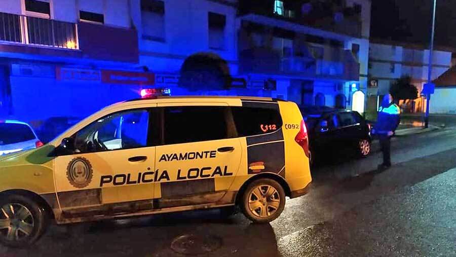 Las denuncias se multiplican en Ayamonte tras el toque de queda