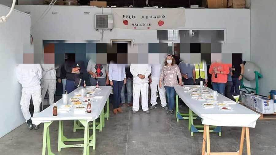 Piden la dimisión de la teniente de Alcalde de Isla por participar en una fiesta celebrada en una nave municipal