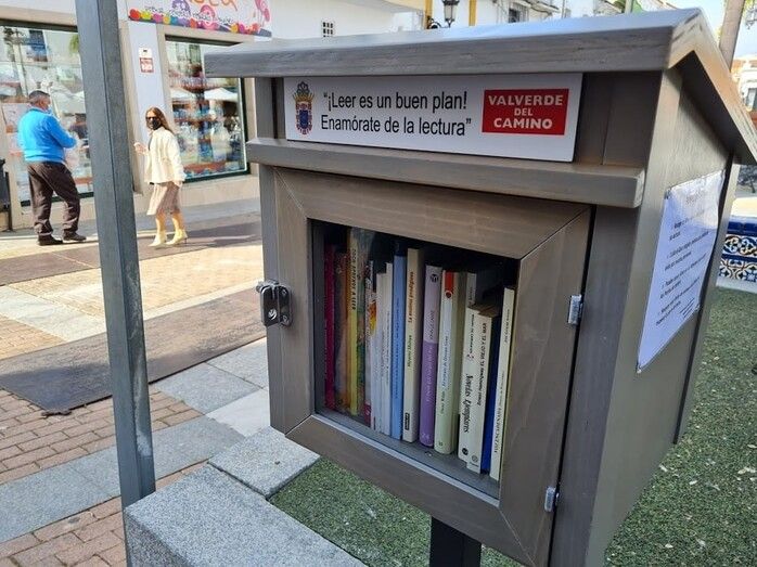 Valverde habilita dos puntos para que los vecinos tomen libros prestados