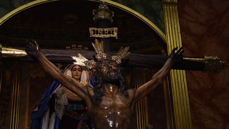 Los hermanos de la Esperanza aprueban por unanimidad la restauración del Santísimo Cristo de la Expiración
