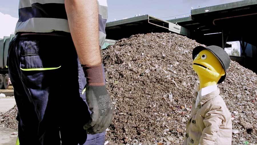 La Diputación muestra a los más jóvenes el proceso de reciclaje con 'El viaje de la basura'