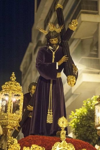 El Nazareno reconquista el alba