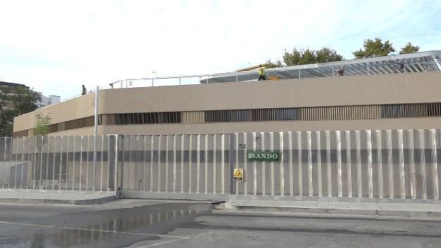 Ya es oficial, el centro de salud de Isla Chica se denomina Virgen de la Victoria
