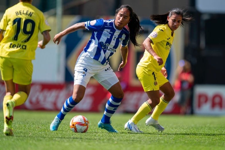 El Sporting da un paso más hacia la permanencia en Villarreal (1-1)