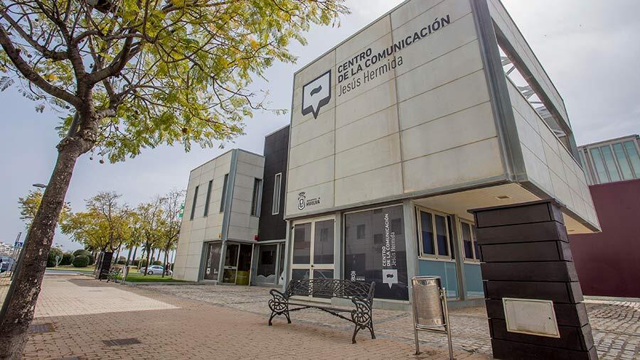 Ayuntamiento y RTVE renuevan su colaboración para mantener la cesión de equipos y documentos del centro Jesús Hermida