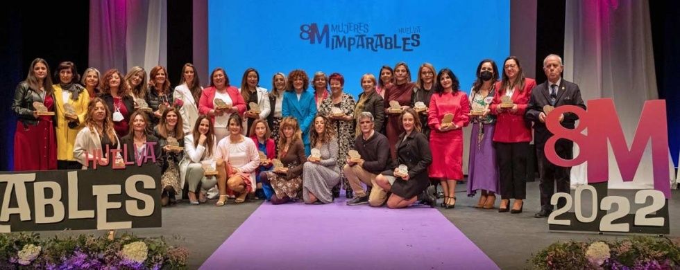 La Diputación reconoce a 27 'Mujeres Imparables' de la provincia por contribuir a la igualdad desde sus respectivos ámbitos