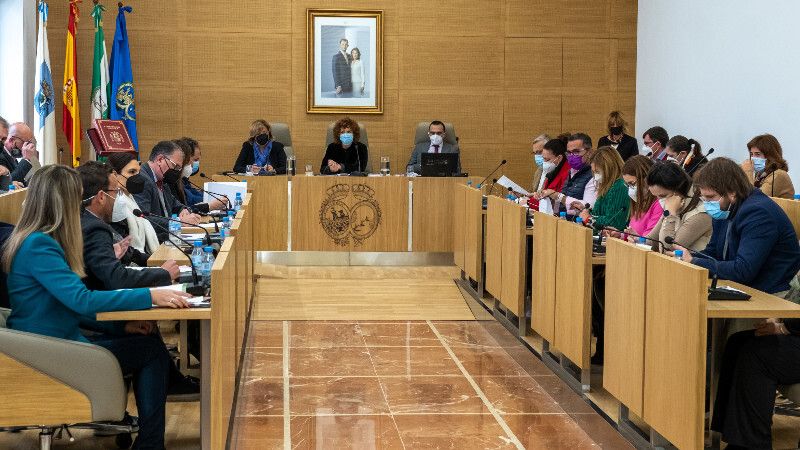 El runrún: A la Diputación le crecen los asesores