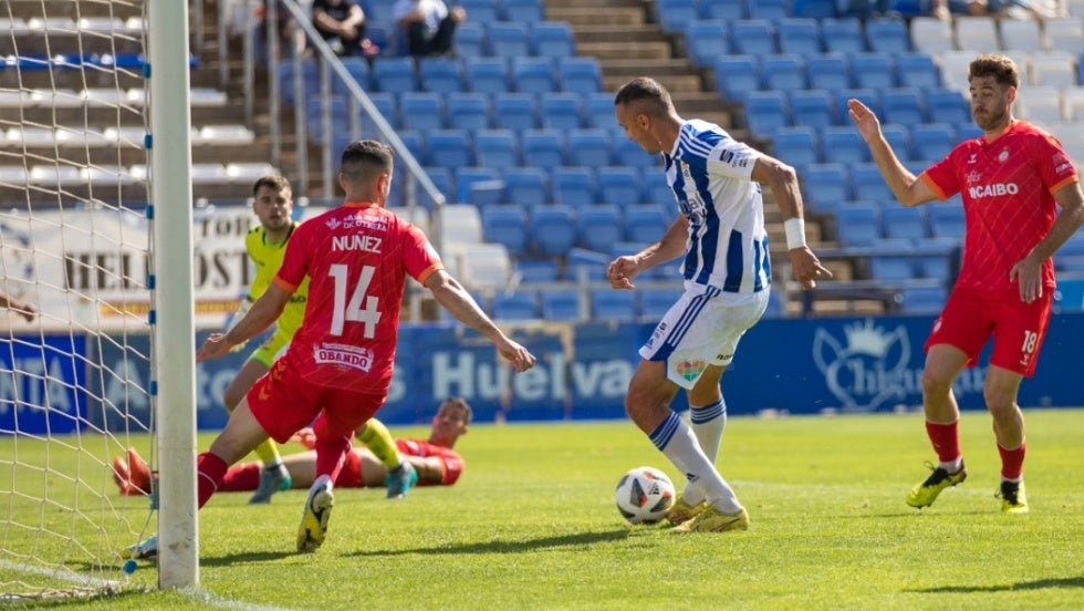 Pablo Caballero suma 11 goles y sigue acechando al pichichi