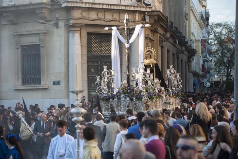 Dónde ver las hermandades del Jueves Santo en Huelva