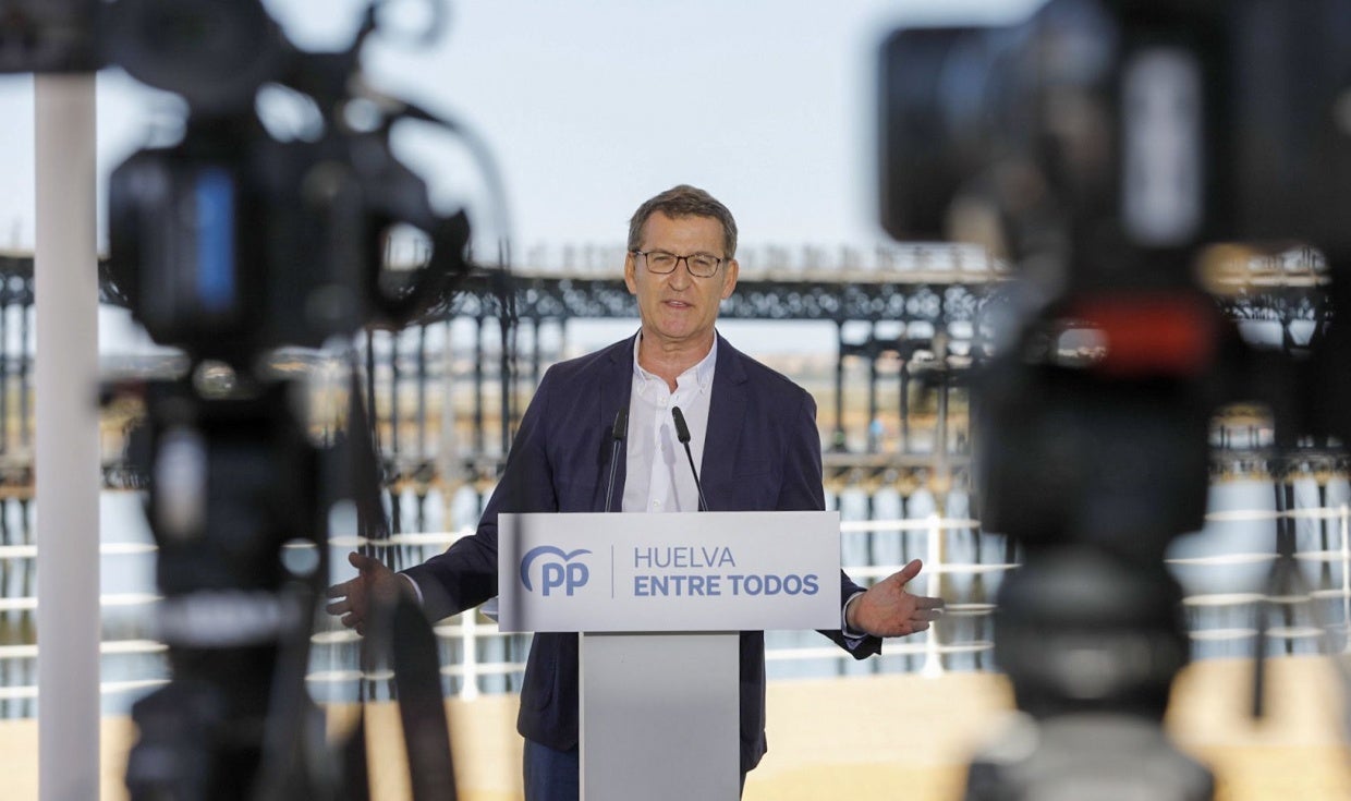 Miranda reclama a Feijoó infraestructuras para Huelva: 'Tú nos tienes que escuchar'