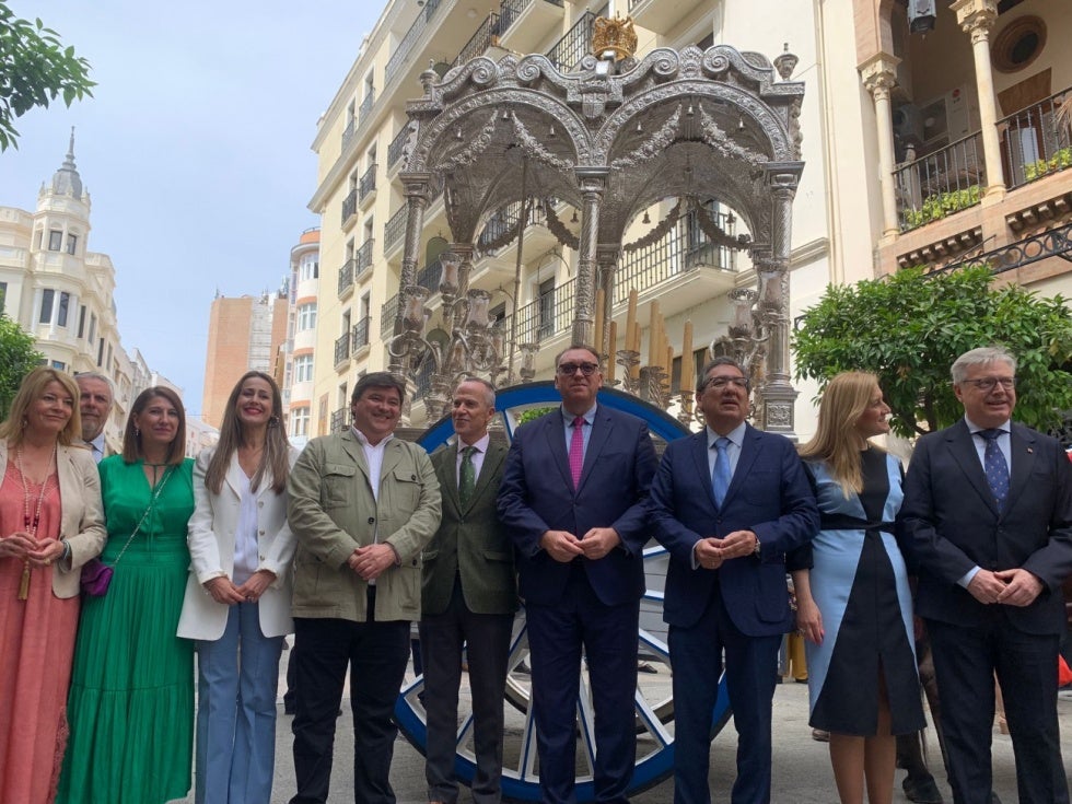 Regresa restaurada la carreta del simpecado de la Hermandad del Rocío de Huelva