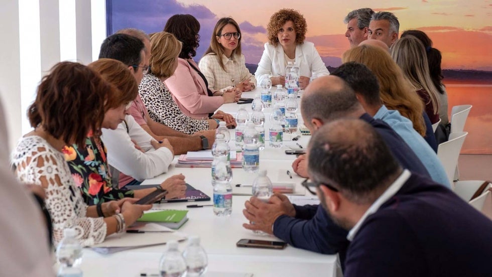 La Diputación anuncia un Plan de Accesibilidad Universal de un millón de euros para las playas de Huelva