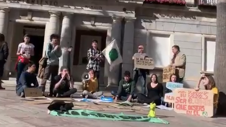 Nueva concentración de la juventud por el clima en Huelva