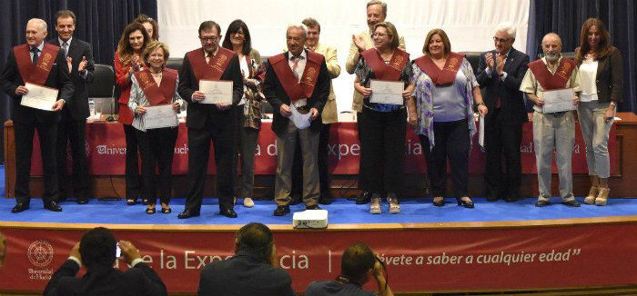 La Universidad de Huelva clausura la vigésima edición del Aula de la Experiencia