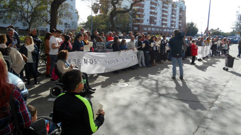 Piden audiencia al juez para exigirle el desalojo del local ocupado en la Avenida Costa de la Luz