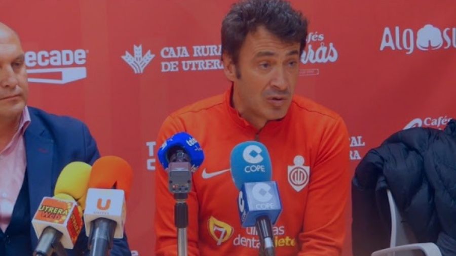 Jesús Galván, “encantado” de entrenar al Recre en “un reto bonito y complicado”