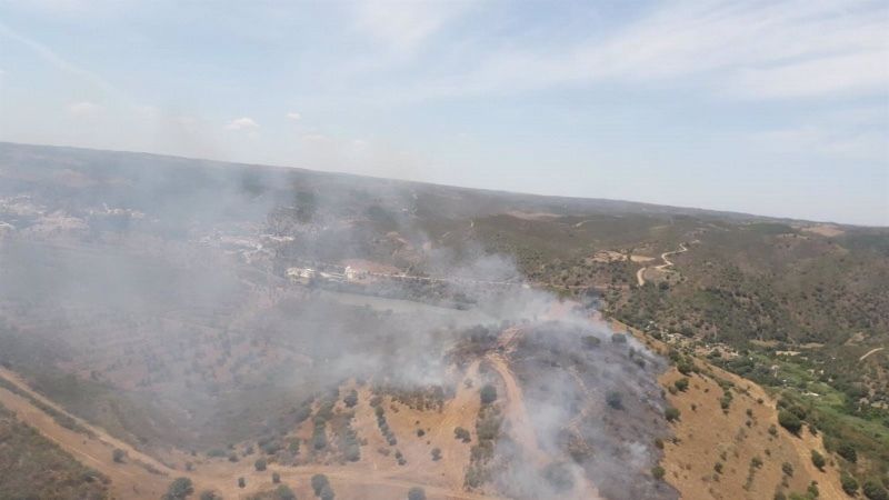 Controlan un incendio forestal declarado en un paraje de Sanlúcar del Guadiana 
