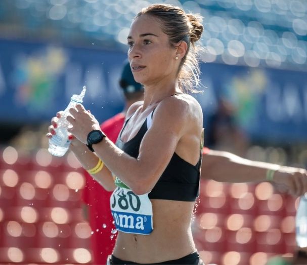 Cuarto puesto de Laura García-Caro ante las mejores del mundo en el GP Cantones