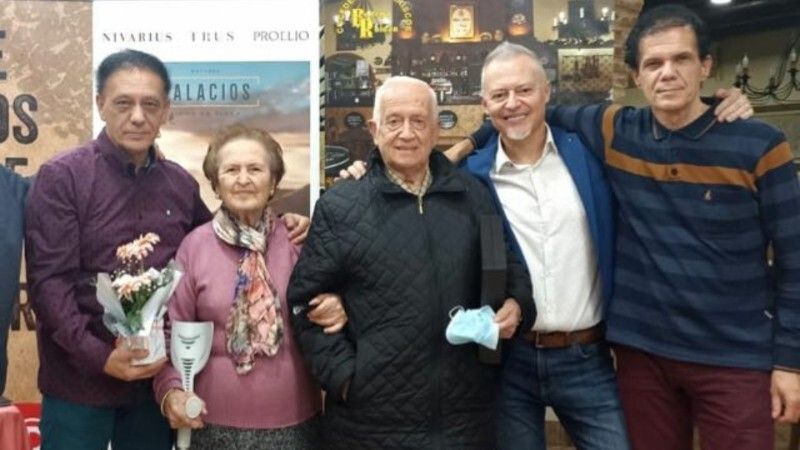 Los hermanos Lagares estrenan el documental de la familia Roldán