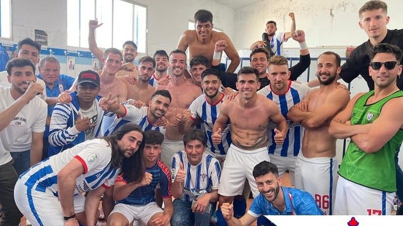 El Bollullos puede acariciar medio ascenso a la 3ª RFEF este fin de semana