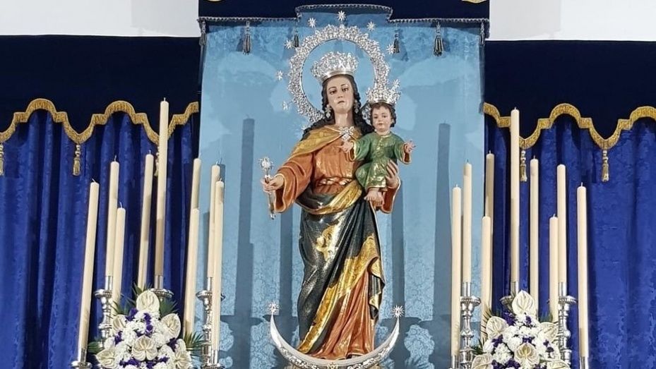 María Auxiliadora, Santo Domingo Savio y San Juan Bosco saldrán este martes